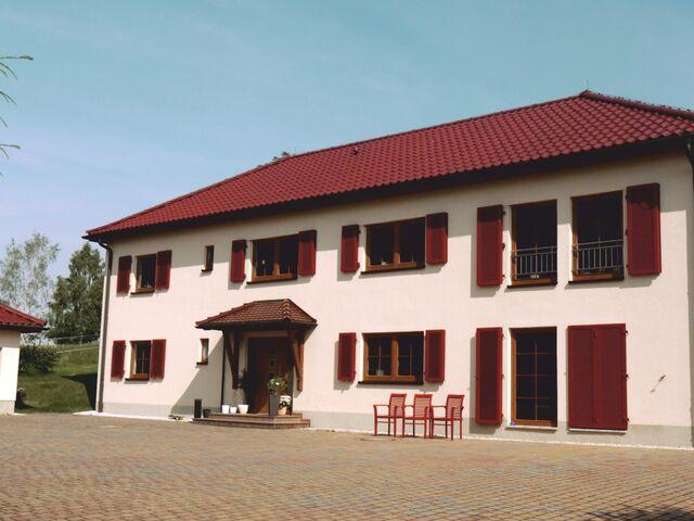 Markisen  in  Haselbachtal